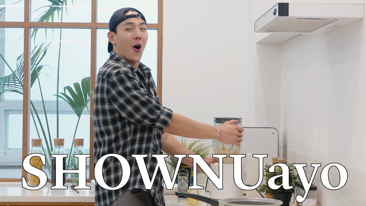 Foto aktivitas terbaru MONSTA X
