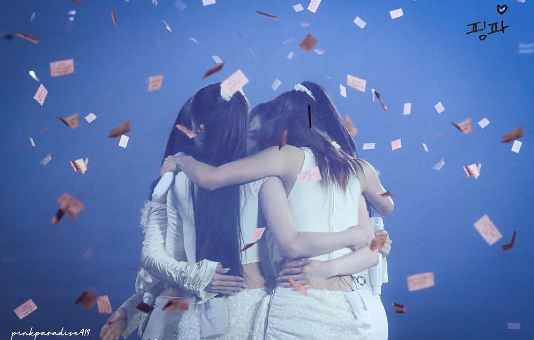 Apinkの舞台裏ショット