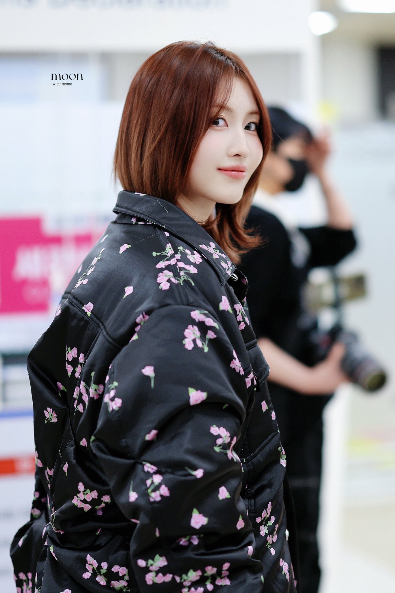 모모 (TWICE)의 최신 사진