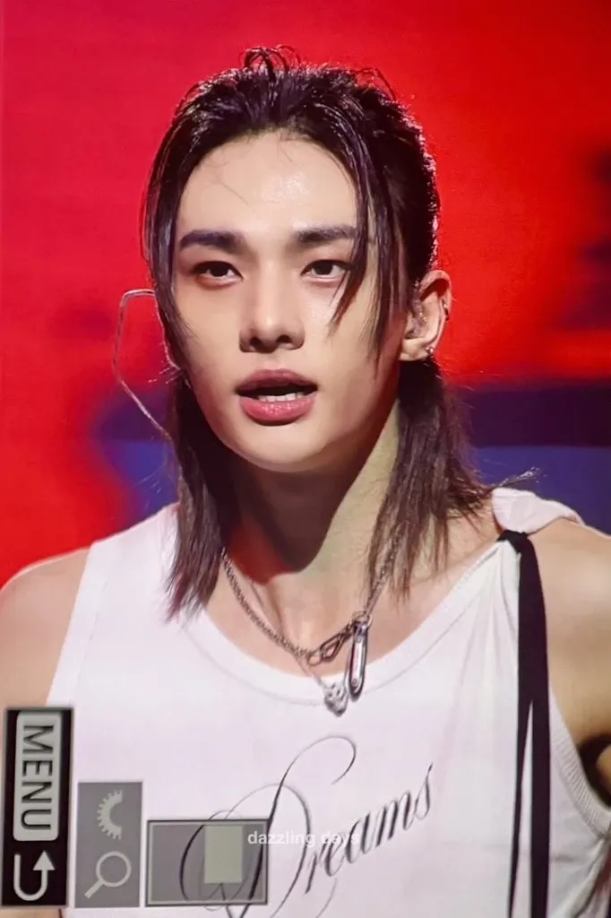 Latest photo of Hyunjin (Stray Kids)