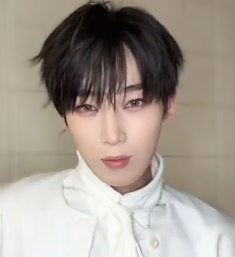 A moment captured by Sunoo (ENHYPEN)'s fan