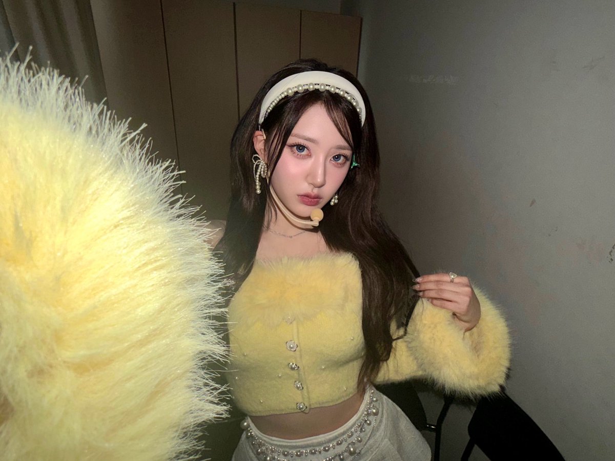 A moment captured by H1-KEY's fan