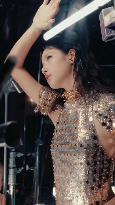 리사 (BLACKPINK)의 최신 사진