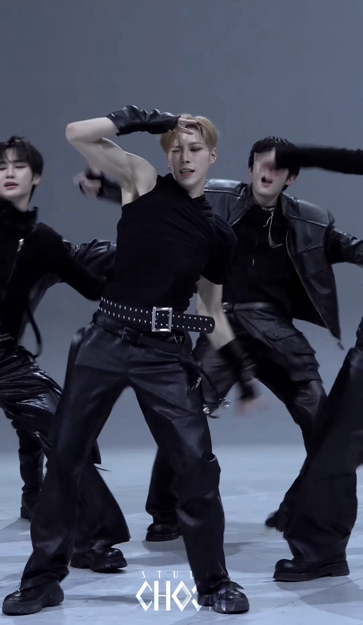 아르노 (알파드라이브원) 최근 활동샷