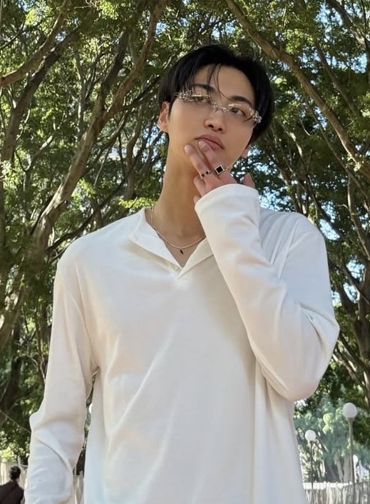 A moment captured by Seonghwa (ATEEZ)'s fan