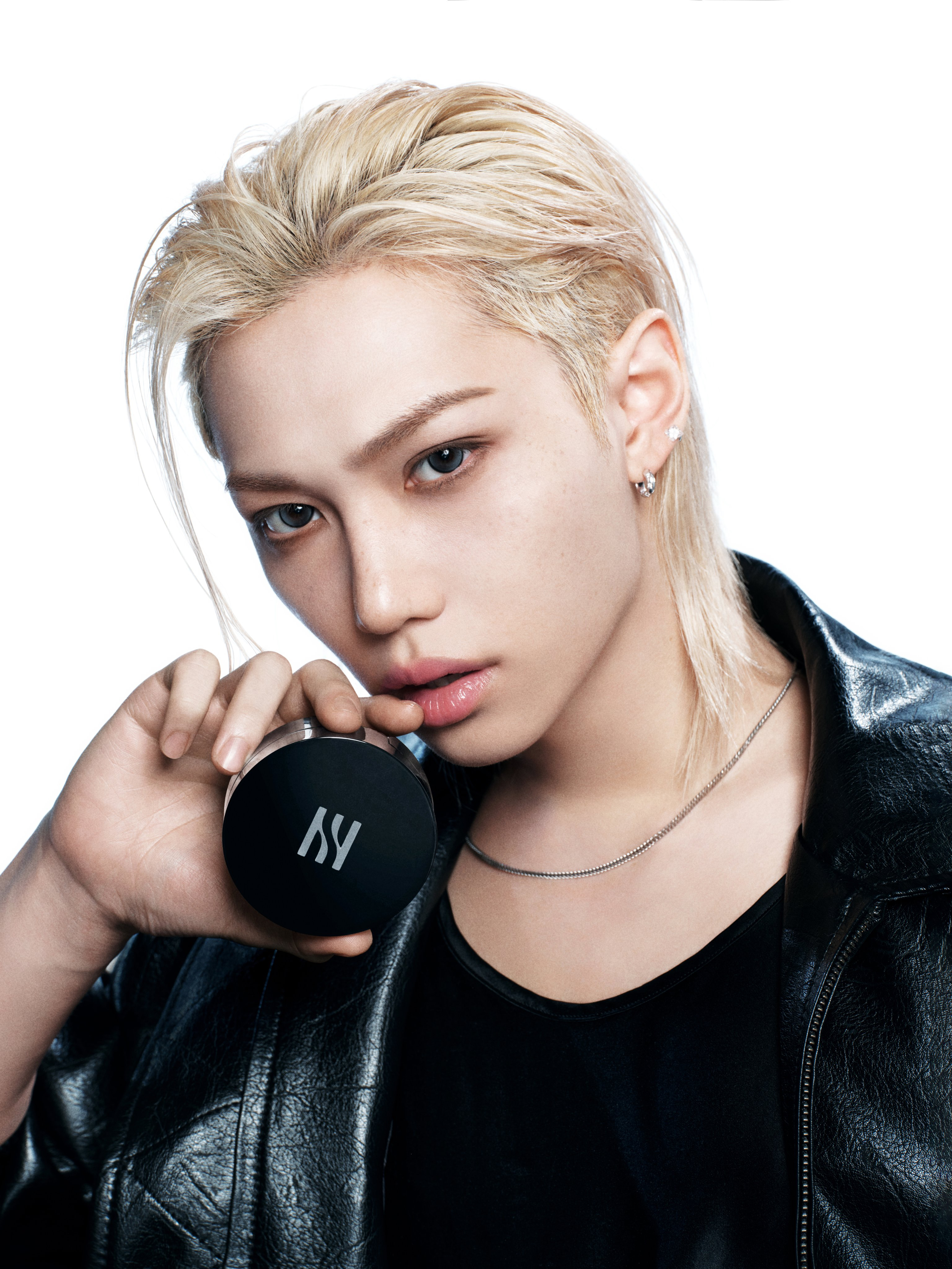 A moment captured by Felix (Stray Kids)'s fan