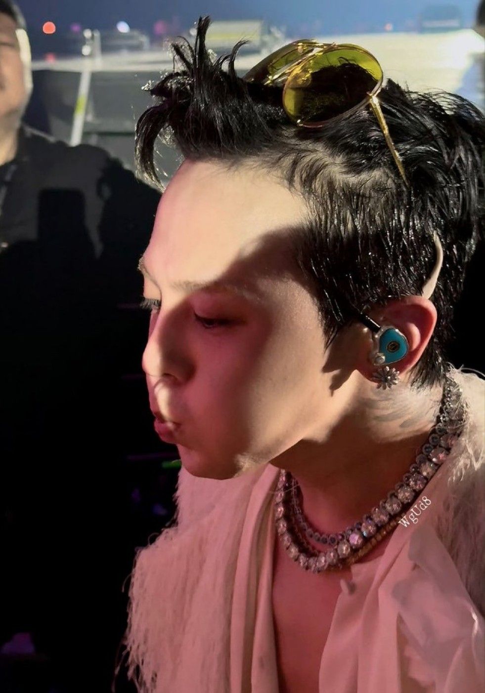 Behind-the-scenes cut of G-DRAGON (BIGBANG)