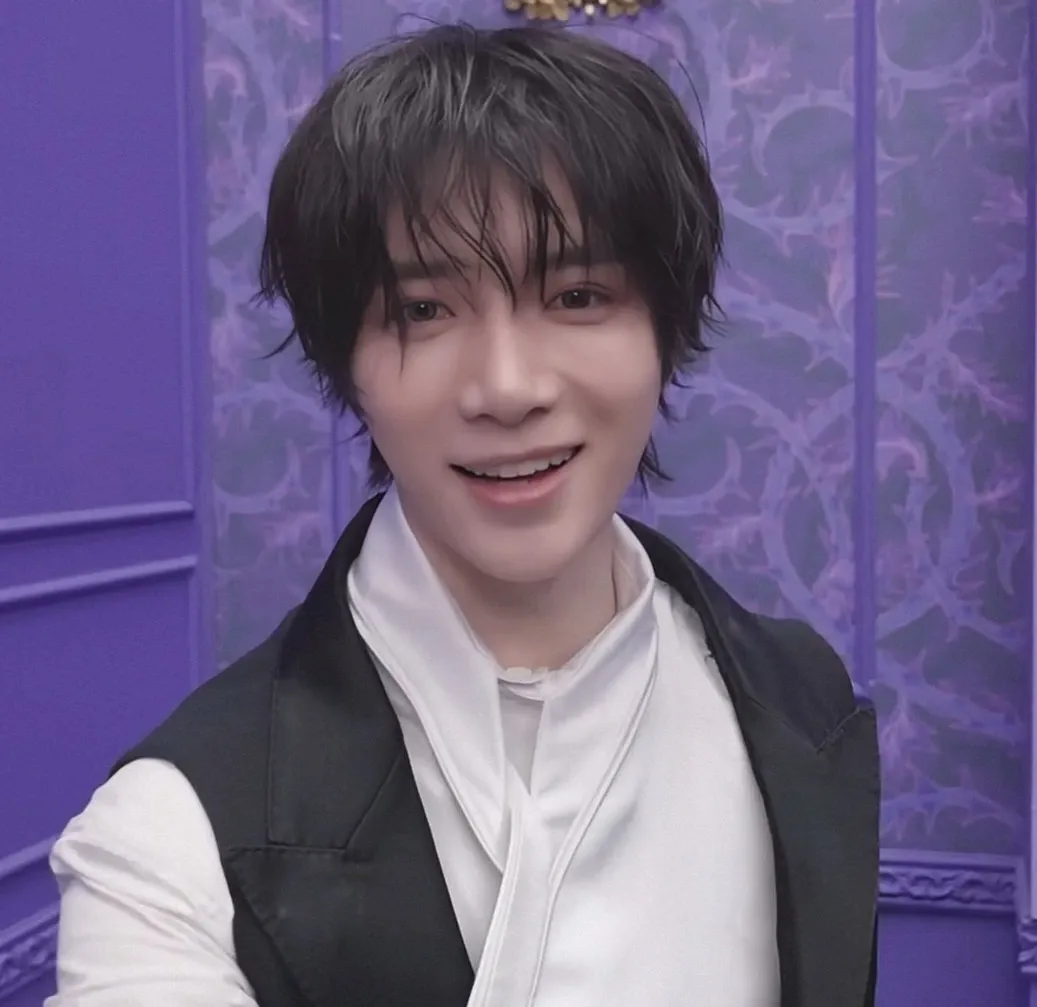 杋圭 (TOMORROW X TOGETHER)粉丝拍下的瞬间