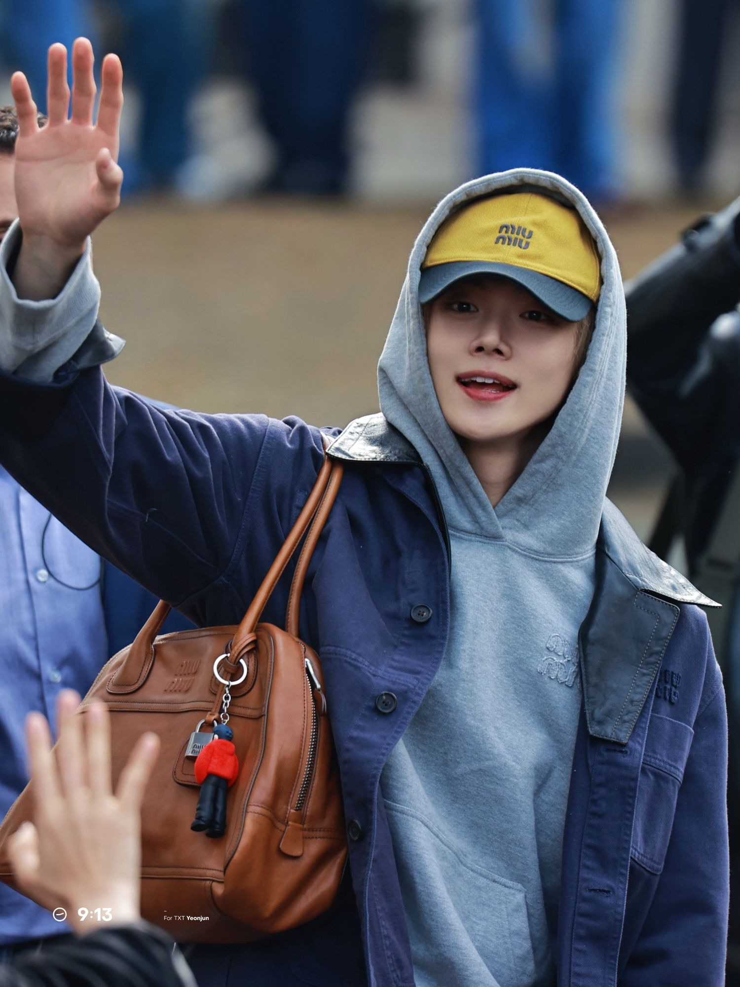 然竣 (TOMORROW X TOGETHER)的最新照片