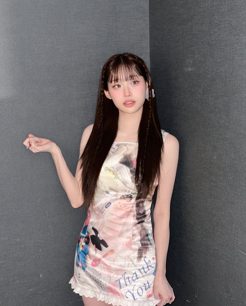 A moment captured by Chuu's fan