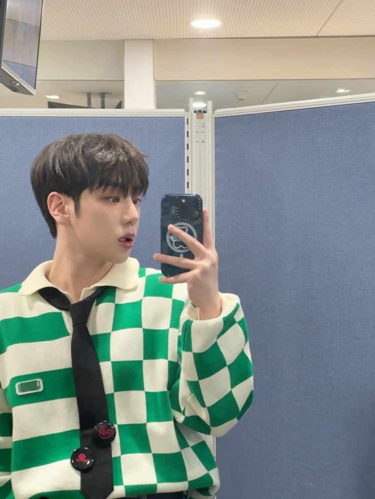 A moment captured by A.C.E's fan