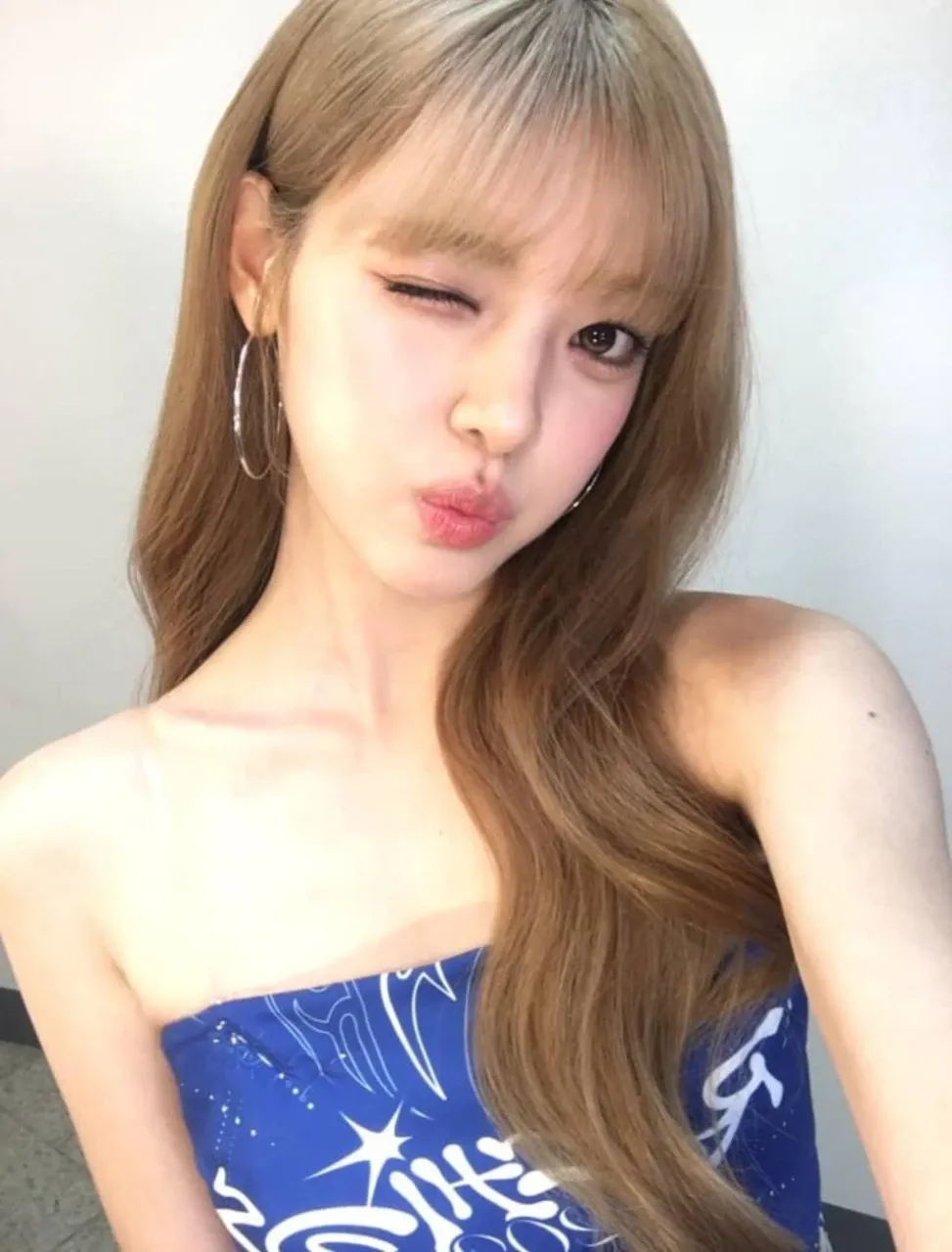 Behind-the-scenes cut of Yuha (Hearts2Hearts)