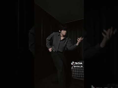 A moment captured by Lee Jinhyuk's fan