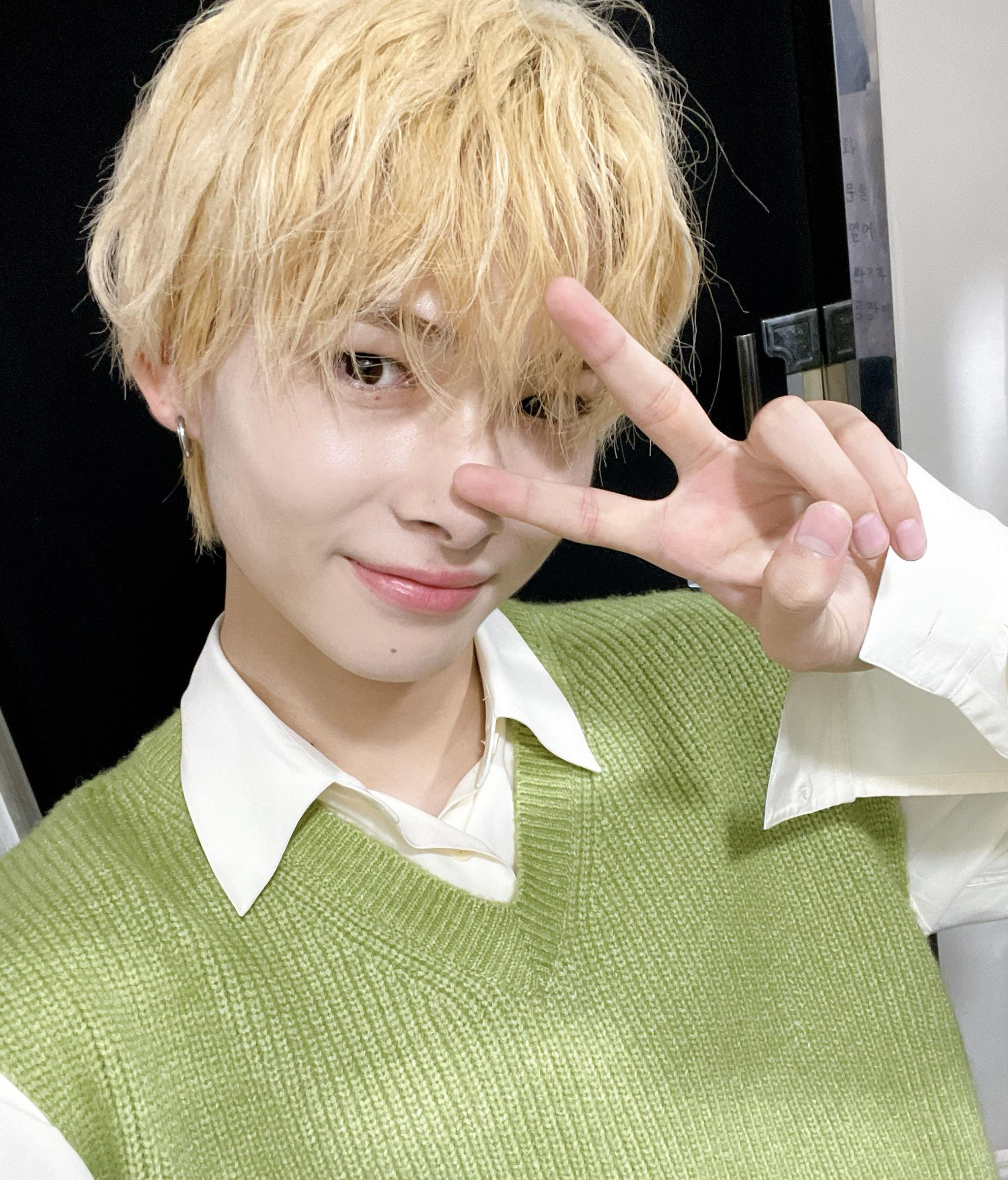 Recent activity shot of NI-KI (ENHYPEN)