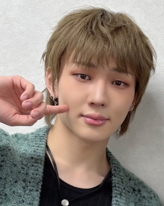 Latest photo of Junhyeok (TNX)
