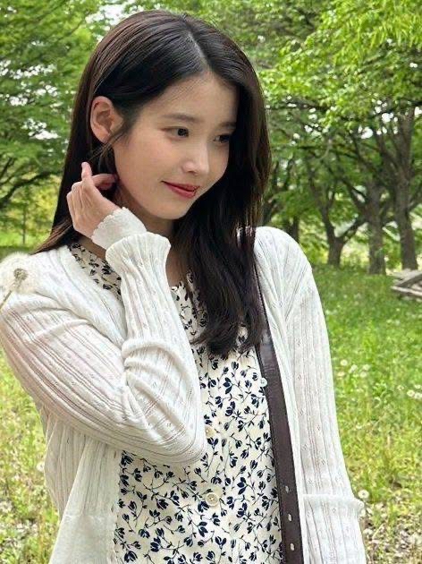 IU的最新活動照片