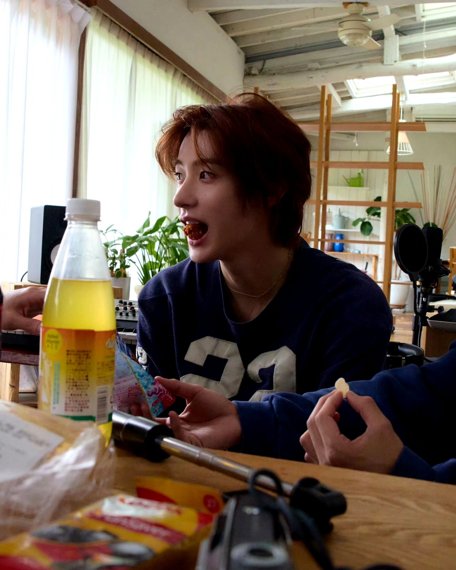 Behind-the-scenes cut of Anton (RIIZE)