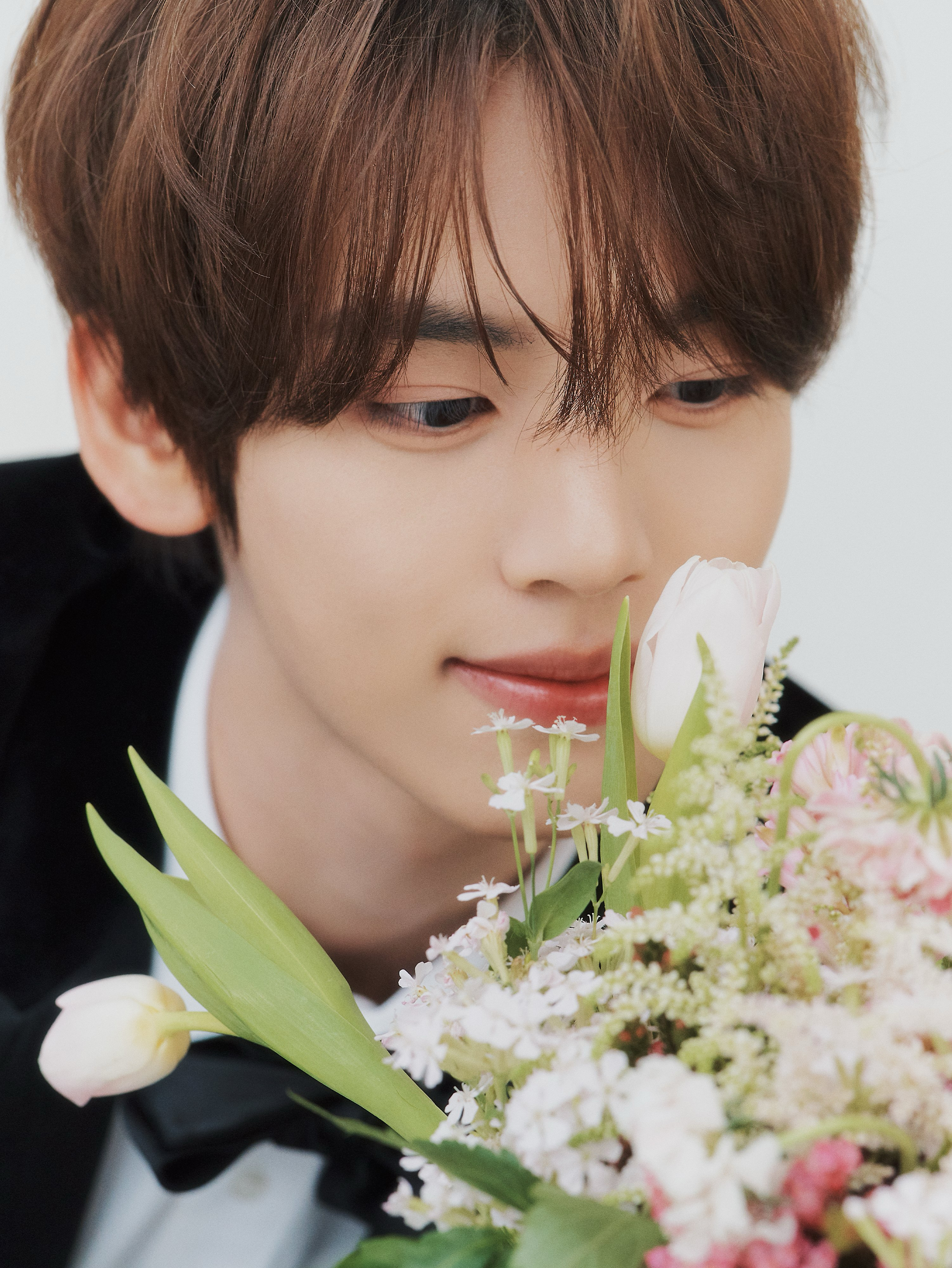 Latest photo of Han Yujin (ZEROBASEONE)