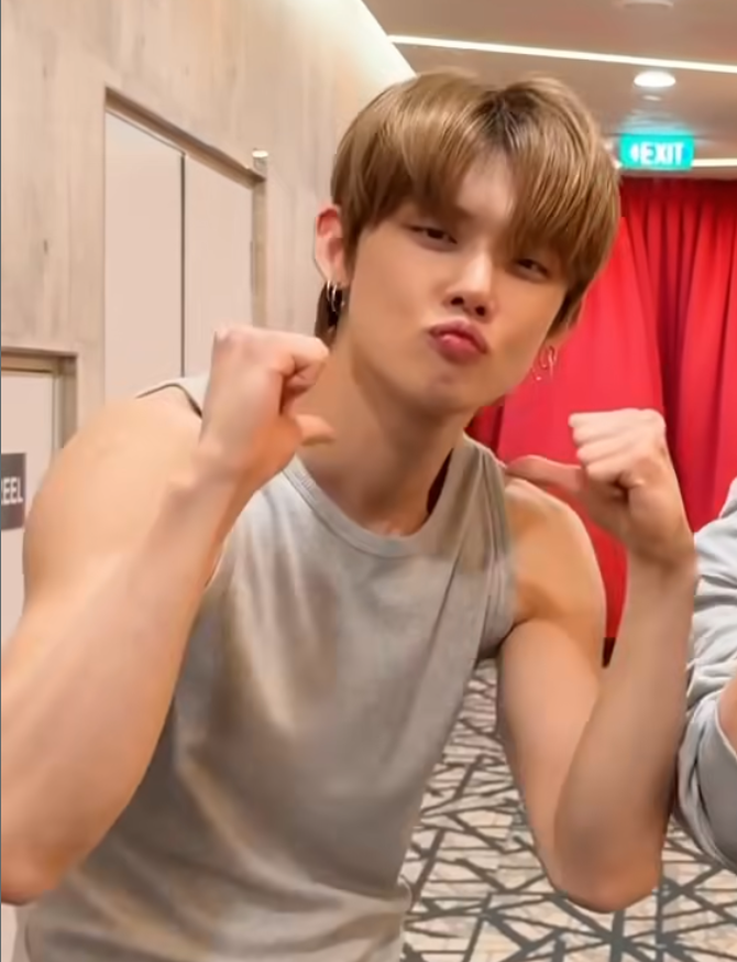 Momen yang diabadikan oleh penggemar Yeonjun (TOMORROW X TOGETHER)