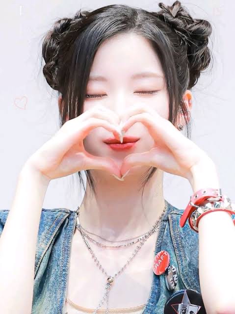 Latest photo of BABYMONSTER