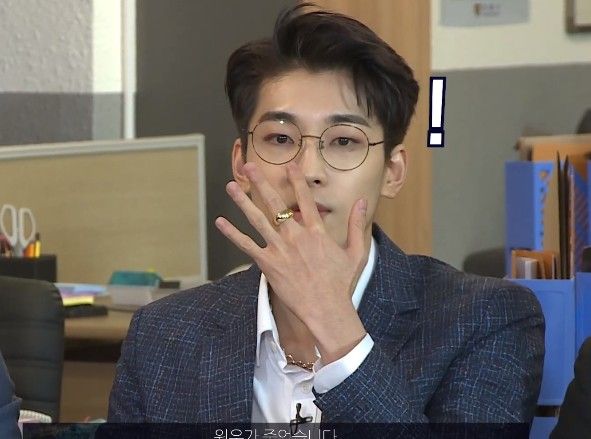 A moment captured by Wonwoo (SEVENTEEN)'s fan