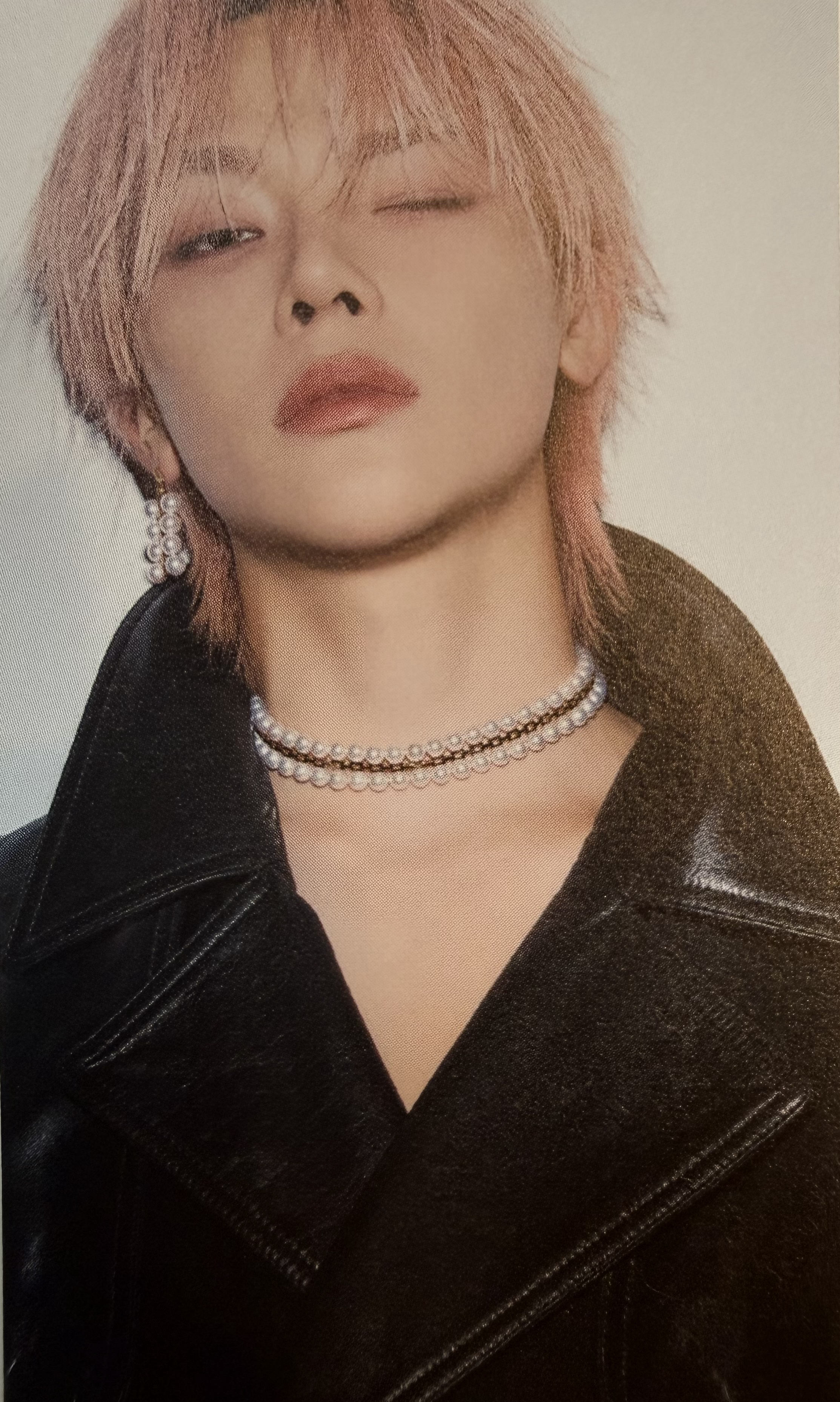 Latest photo of Nicholas (&TEAM)