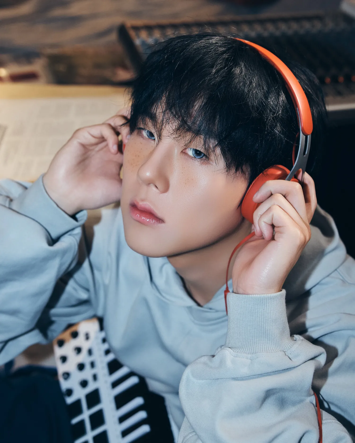 Behind-the-scenes cut of Joohoney (MONSTA X)