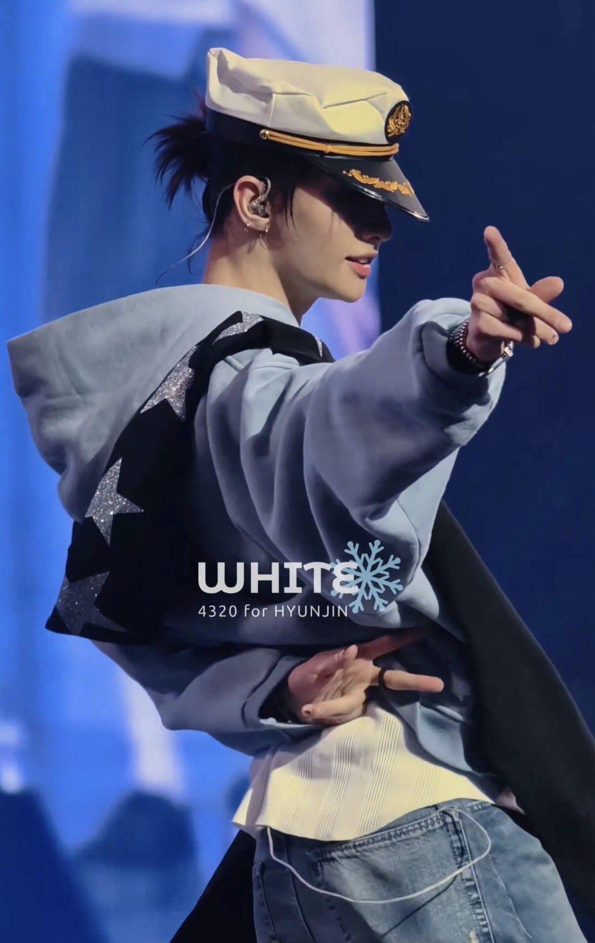 Recent activity shot of Hyunjin (Stray Kids)