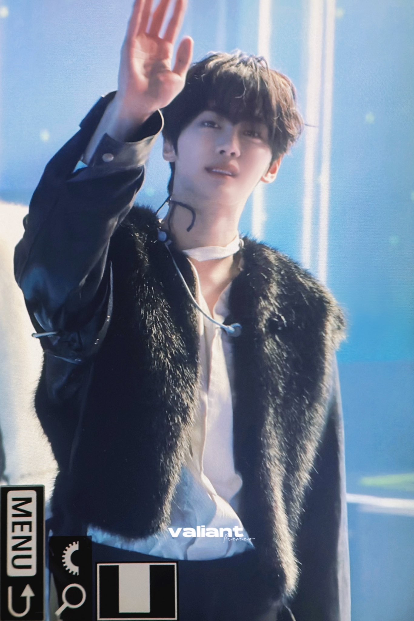 Latest photo of Kim Gyuvin (ZEROBASEONE)