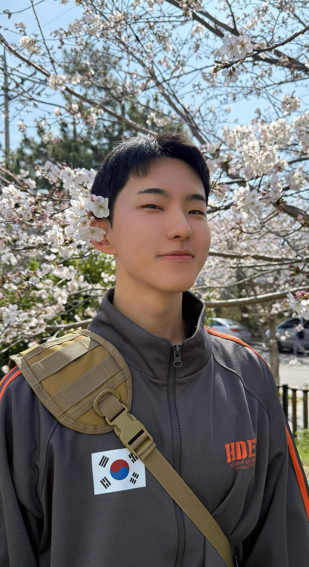 Fandom-recommended wallpaper image of Hoshi (SEVENTEEN)