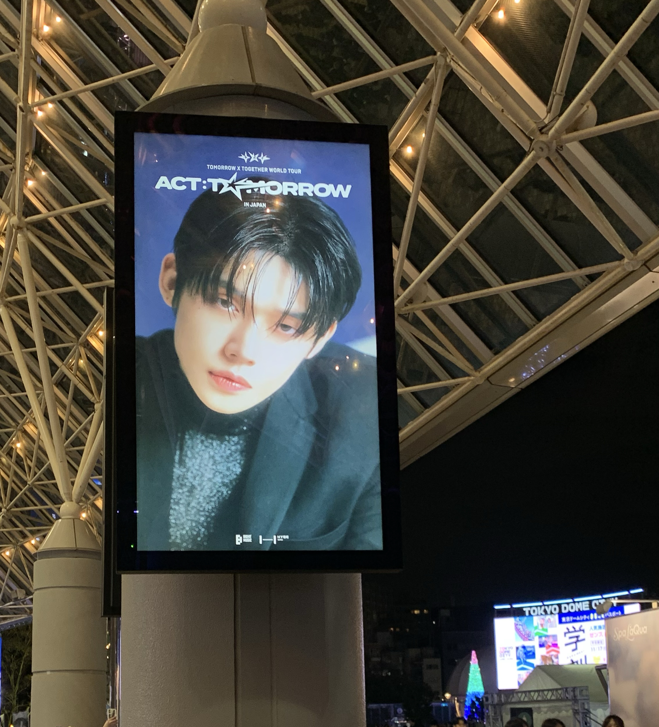 Foto aktivitas terbaru Yeonjun (TOMORROW X TOGETHER)