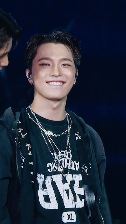 Behind-the-scenes cut of Dino (SEVENTEEN)