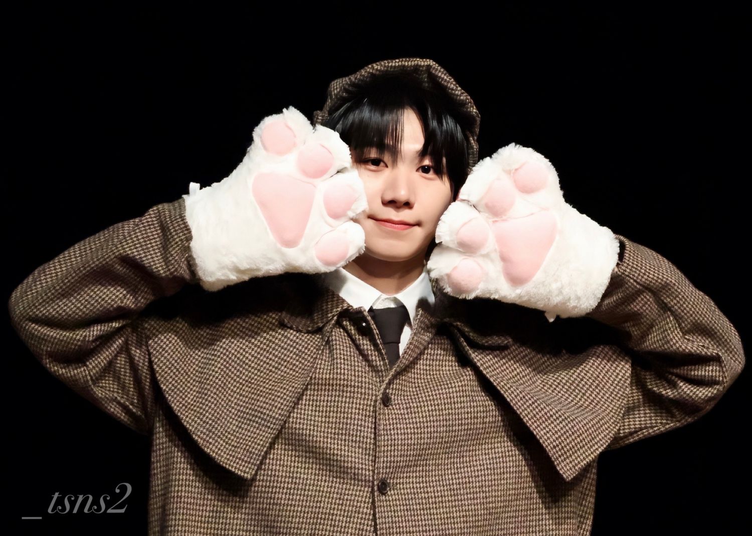 Behind-the-scenes cut of Park Han (AHOF)