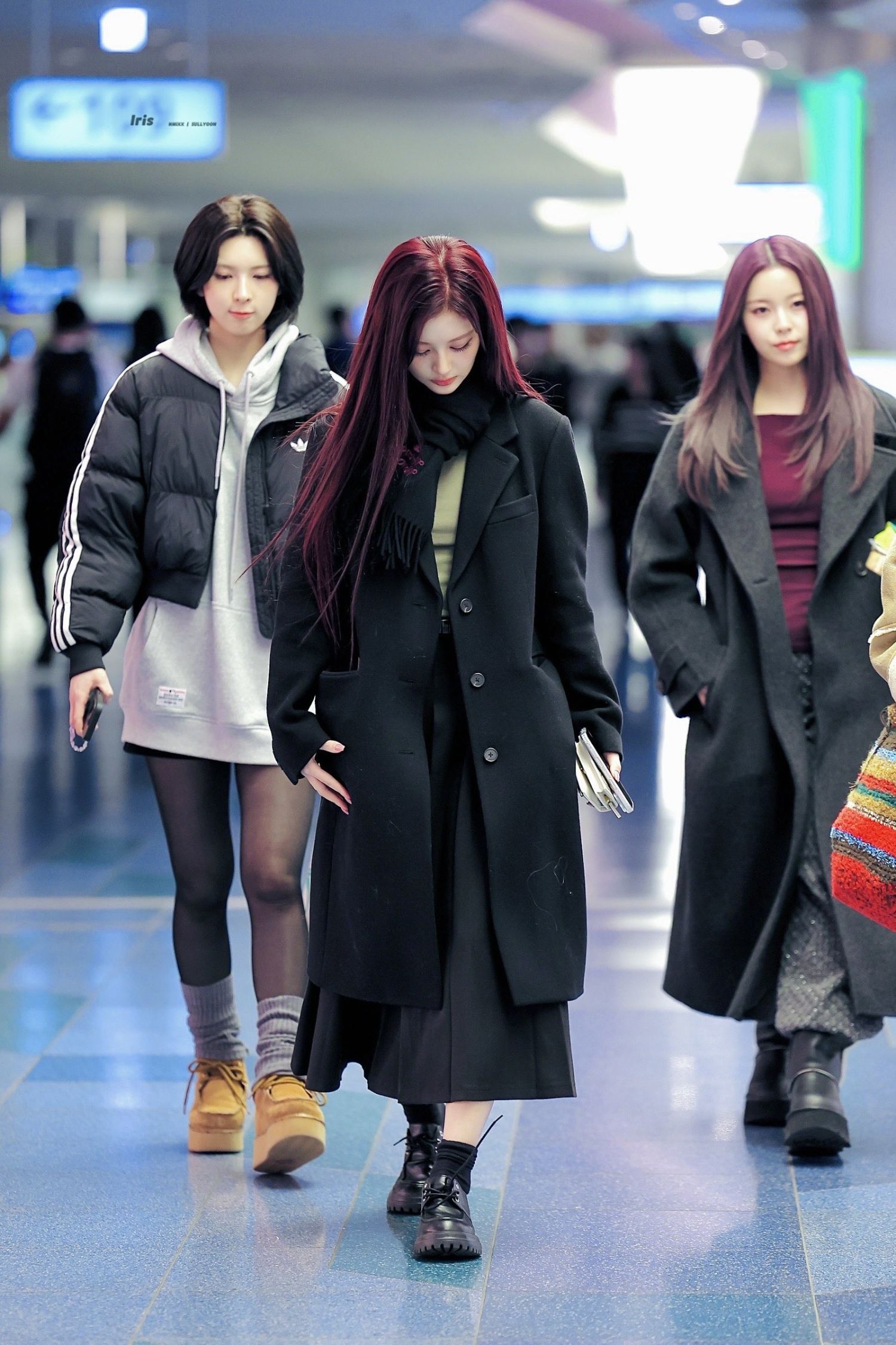 Behind-the-scenes cut of NMIXX