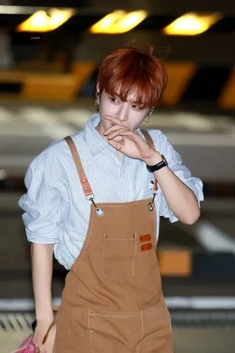 Momen yang diabadikan oleh penggemar Riwoo (BOYNEXTDOOR)