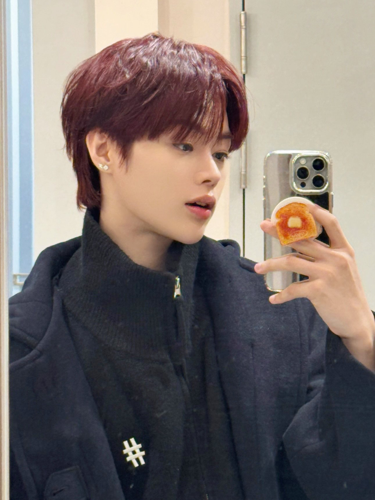 Momen yang diabadikan oleh penggemar Hanbin (TEMPEST)