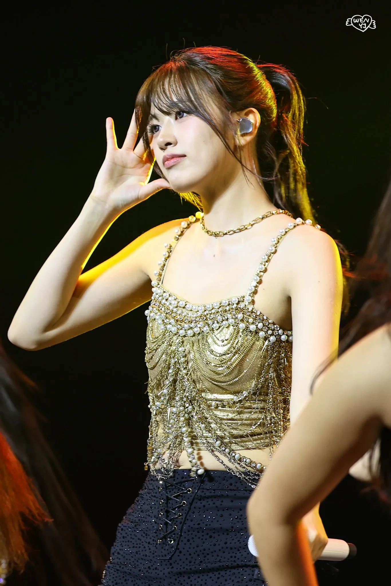 Latest photo of An Yujin (IVE)