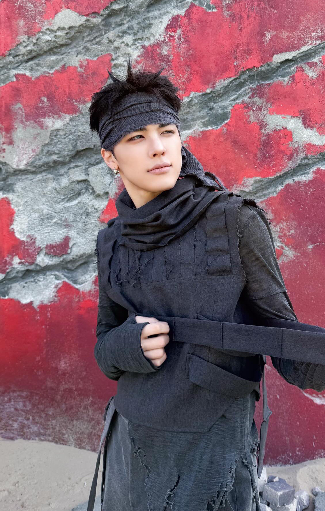 Behind-the-scenes cut of Maki (&TEAM)