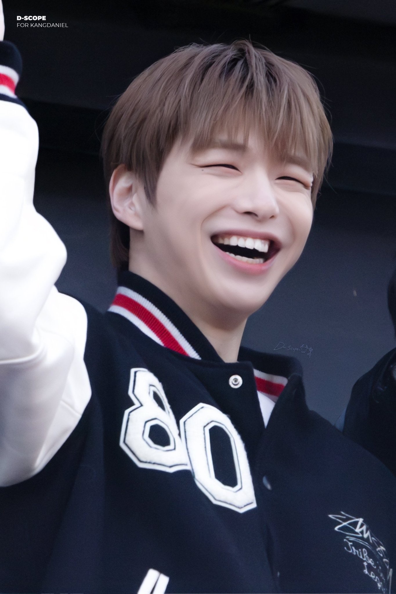 강다니엘 최근 활동샷