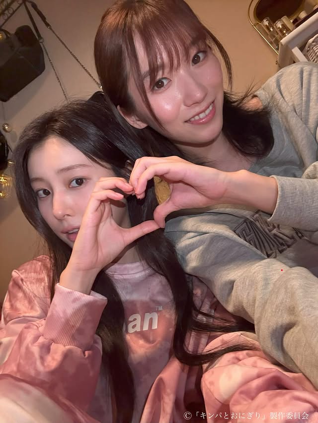 Behind-the-scenes cut of Kang Hyewon