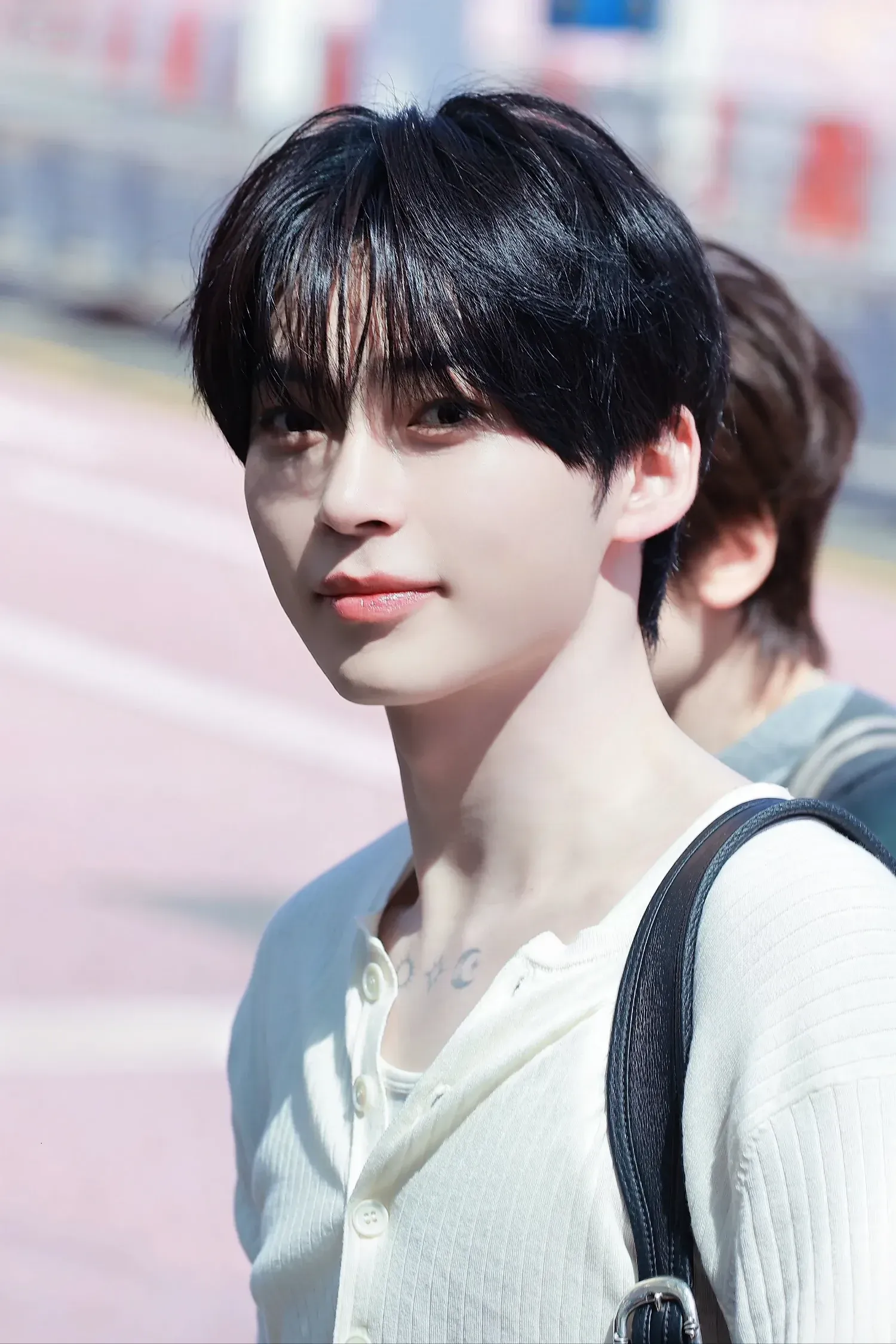 성한빈 (제로베이스원)의 비하인드 컷