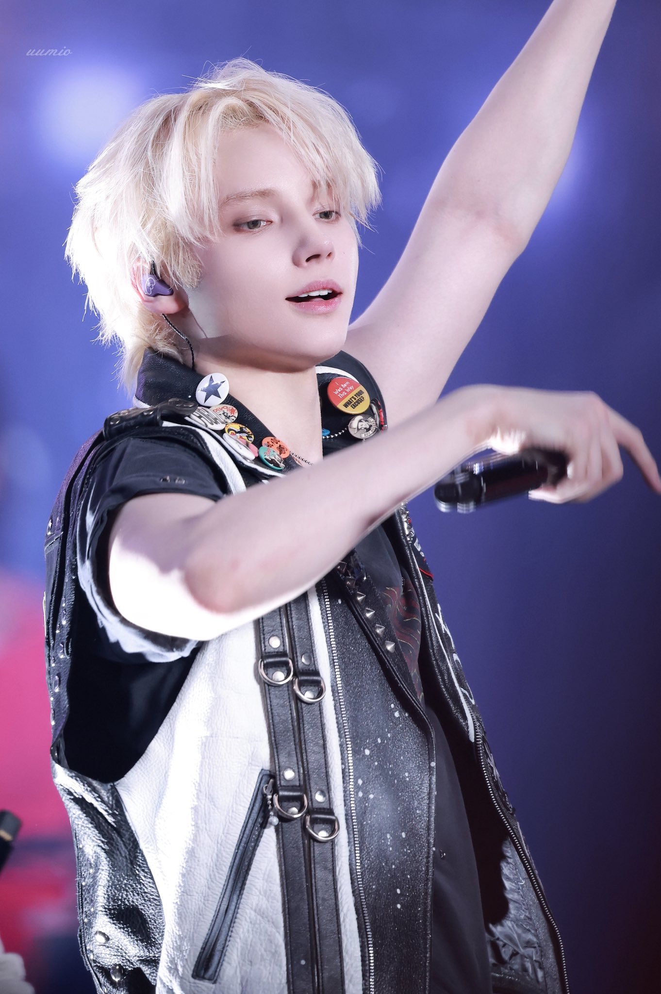 Latest photo of HueningKai (TOMORROW X TOGETHER)