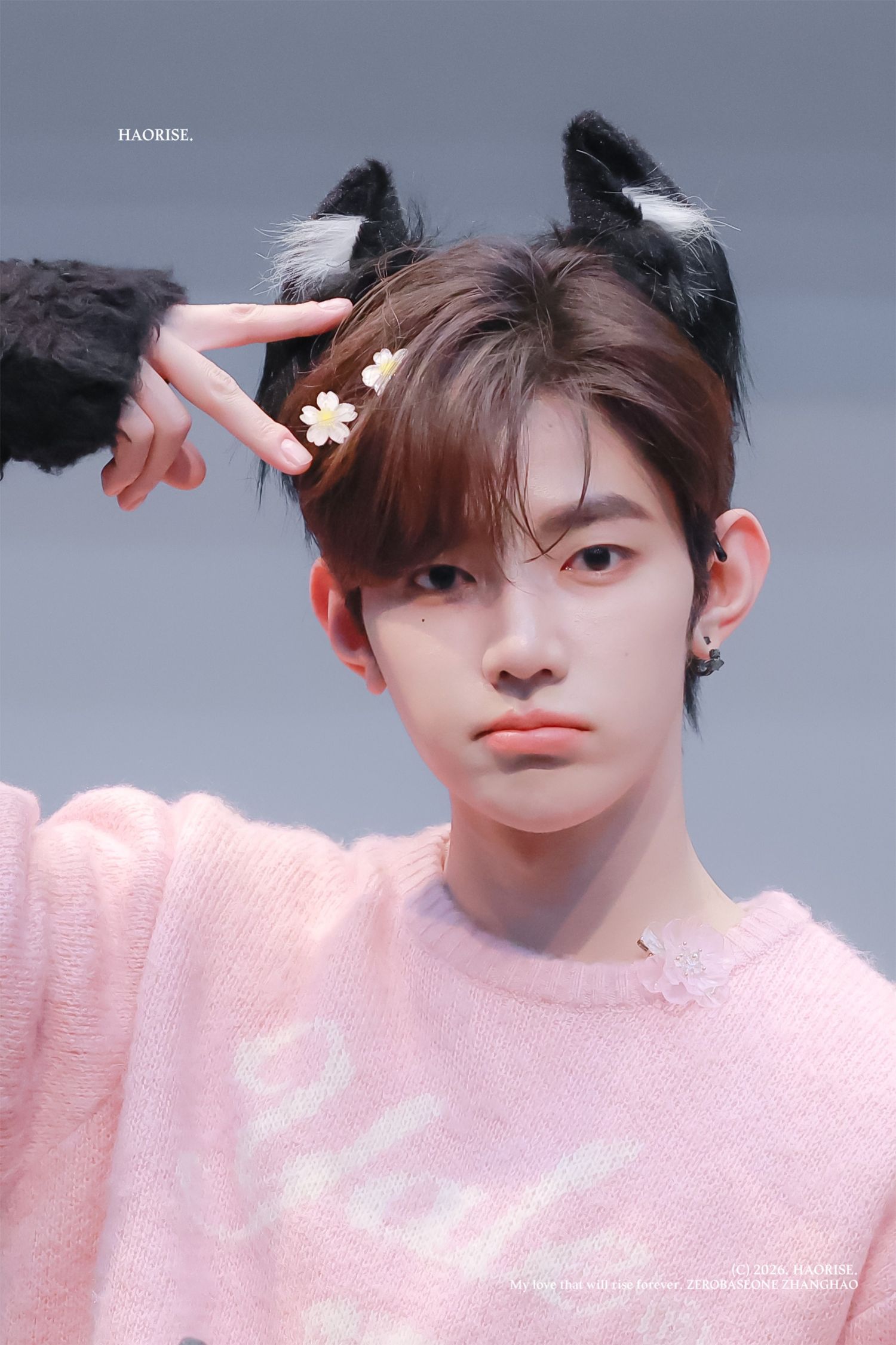 Behind-the-scenes cut of Zhang Hao (ZEROBASEONE)