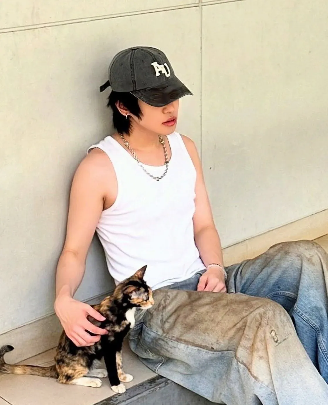 Behind-the-scenes cut of Lee Leo (ALPHA DRIVE ONE)