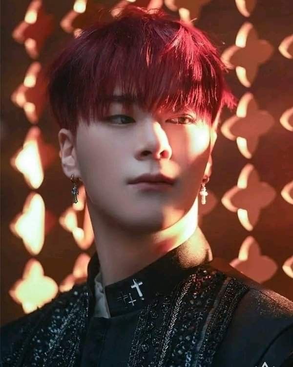 Latest photo of Moonbin (ASTRO)