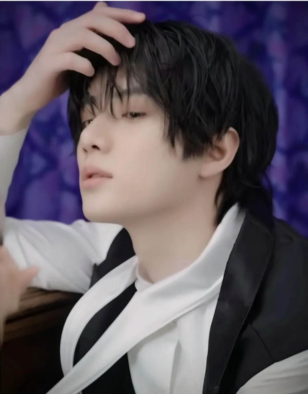 杋圭 (TOMORROW X TOGETHER)的幕后花絮