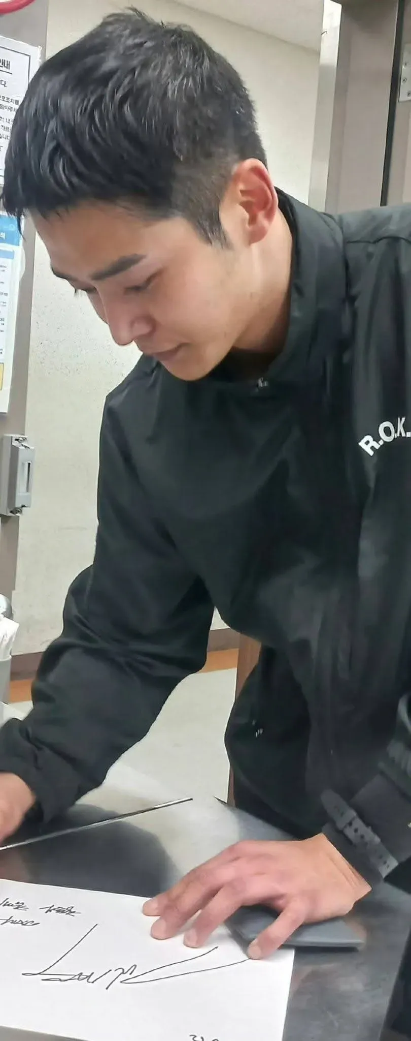 로운 최근 활동샷