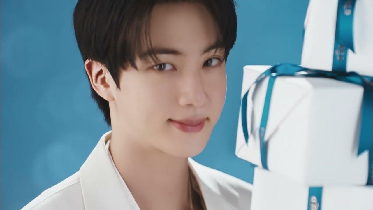 Momen yang diabadikan oleh penggemar Jin (BTS)