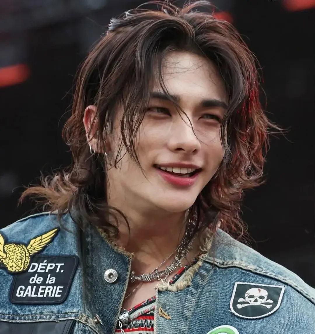 A moment captured by Hyunjin (Stray Kids)'s fan