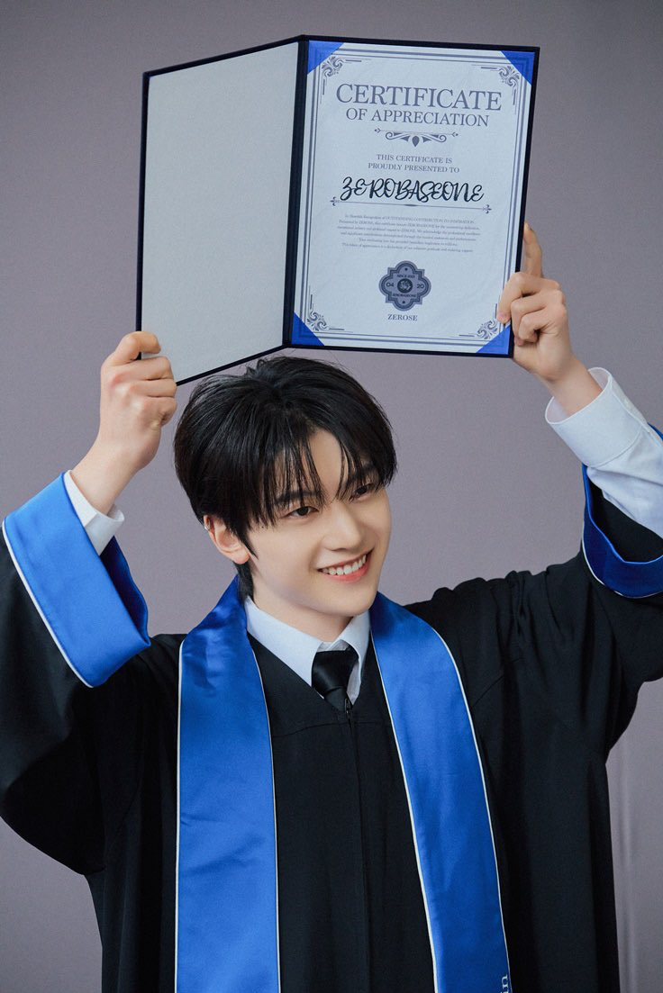 A moment captured by Seok Matthew (ZEROBASEONE)'s fan